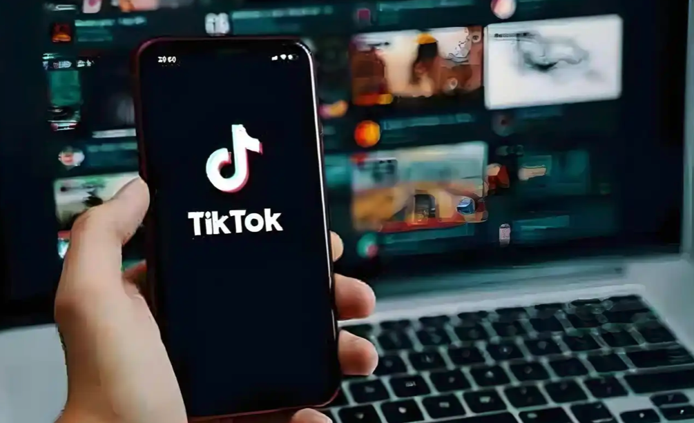 TikTok拟进军美国团购市场：机遇与挑战并存 !