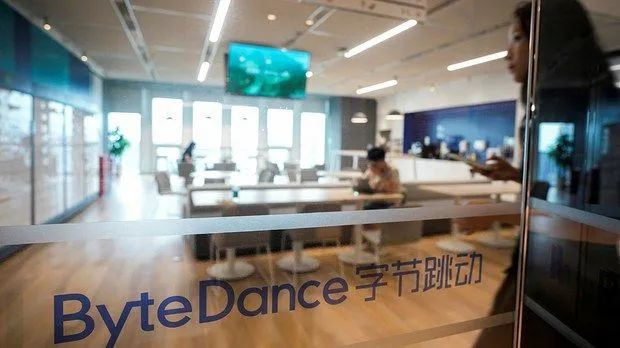 TikTok的全球赞歌：疯狂增长与电商领域的深耕